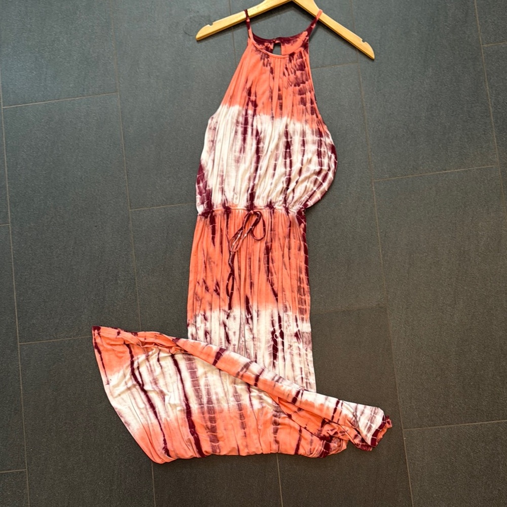 Tie-Dye Halter Maxi Dress